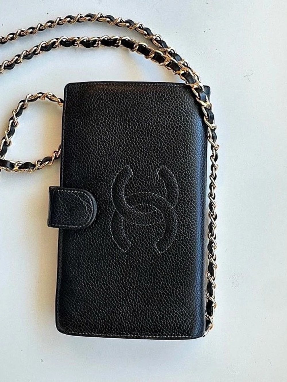 Chanel Classic Wallet with chain